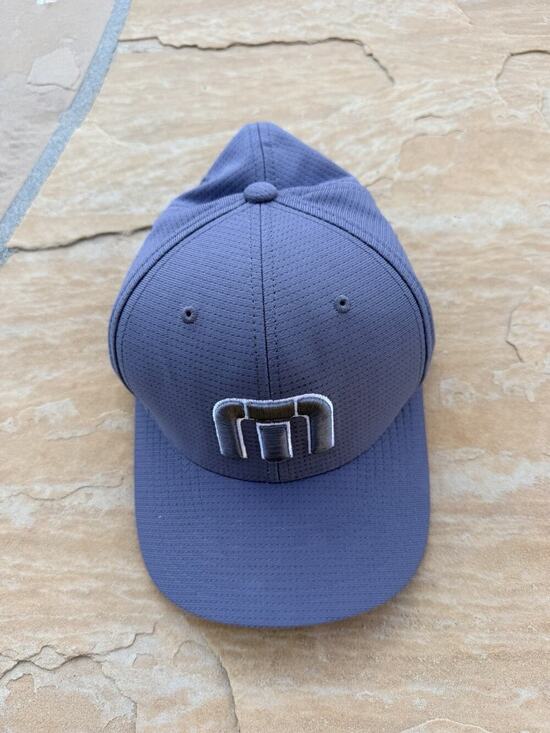 Travis Mathew Other - GRAY TRAVIS MATTHEW FLEX FITTED GOLF Hat Cap Adjustable L XL
